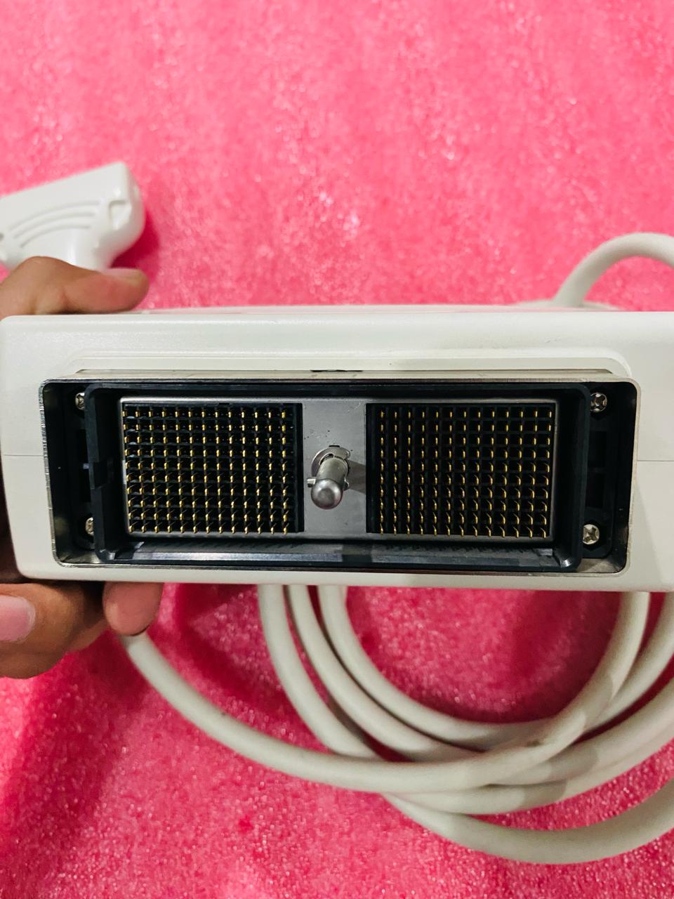 ..Hitachi EUP-L74M linear probe UC dxb