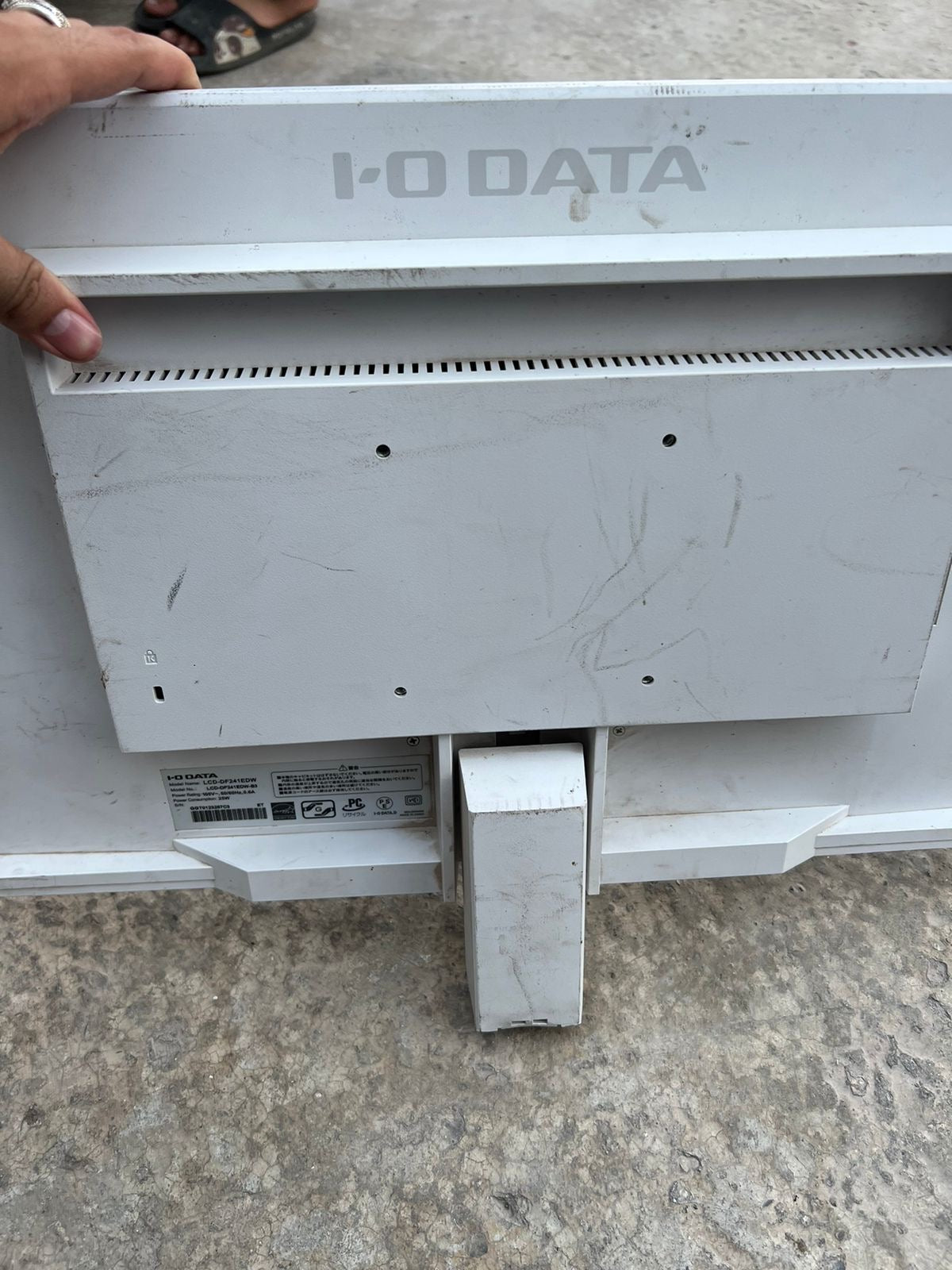 ..I-O Data LCD Moniter