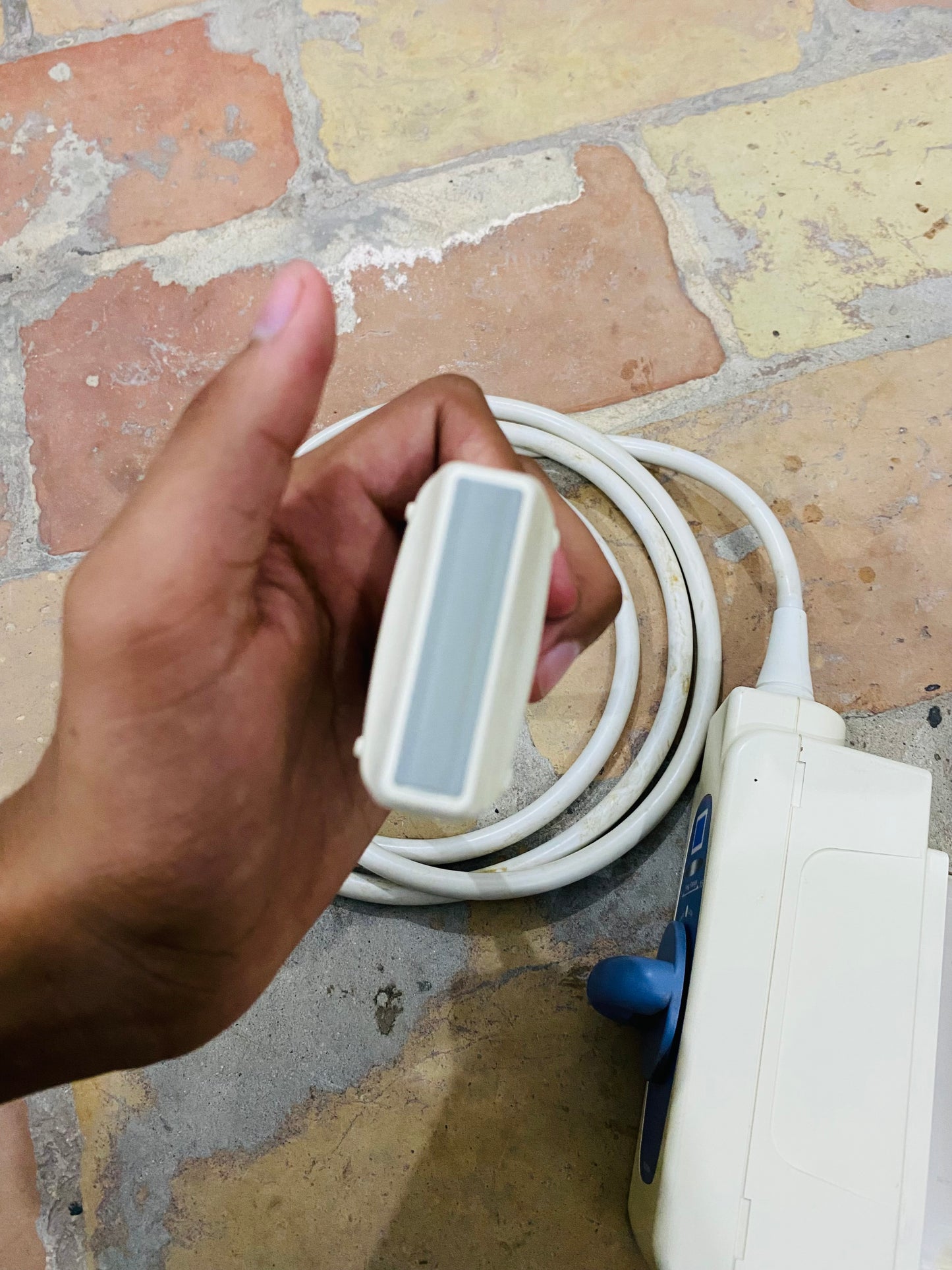 P..Aloka UST-5412 linear probe