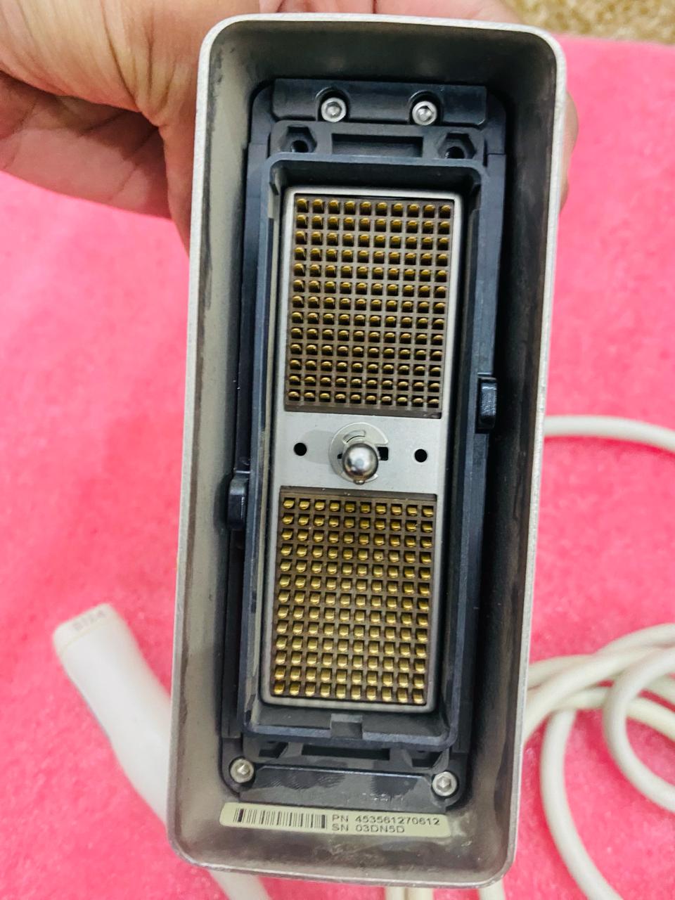 ..Philips S12-4 sector array probe