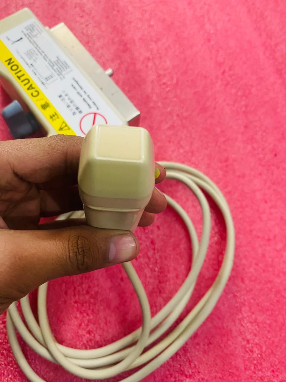 ..Hitachi EUP-S52 cardiac probe UC