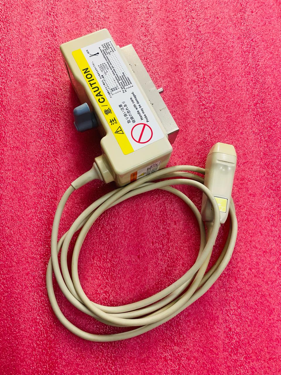 ..Hitachi EUP-S52 cardiac probe UC