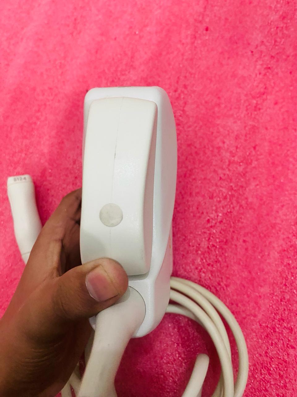 ..Philips S12-4 sector array probe