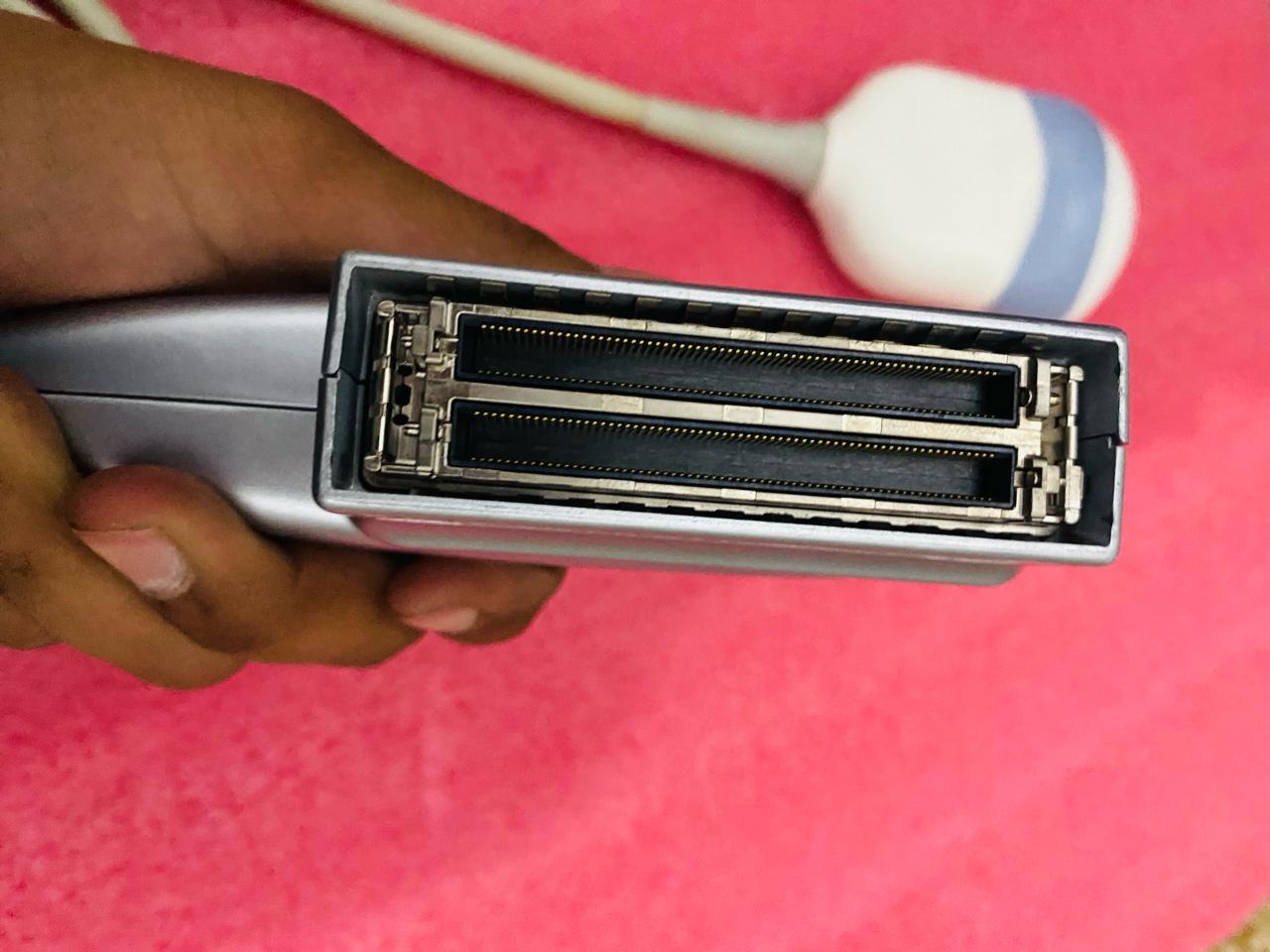 ..GE RAB2-5-RS 3D/4D probe UC