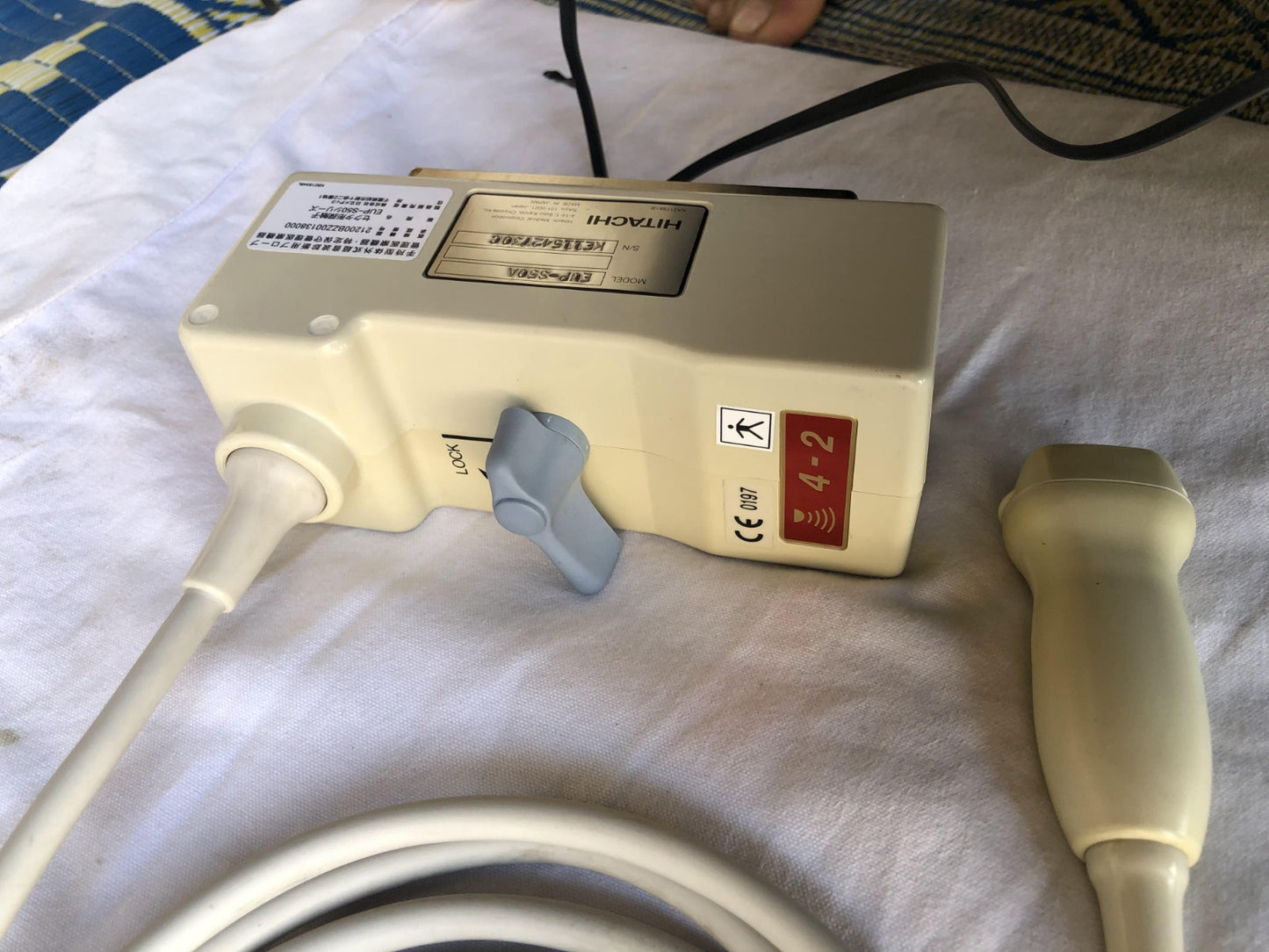 ..Hitachi 4-2MHz cardiac probe - Japan Medical Company LTD