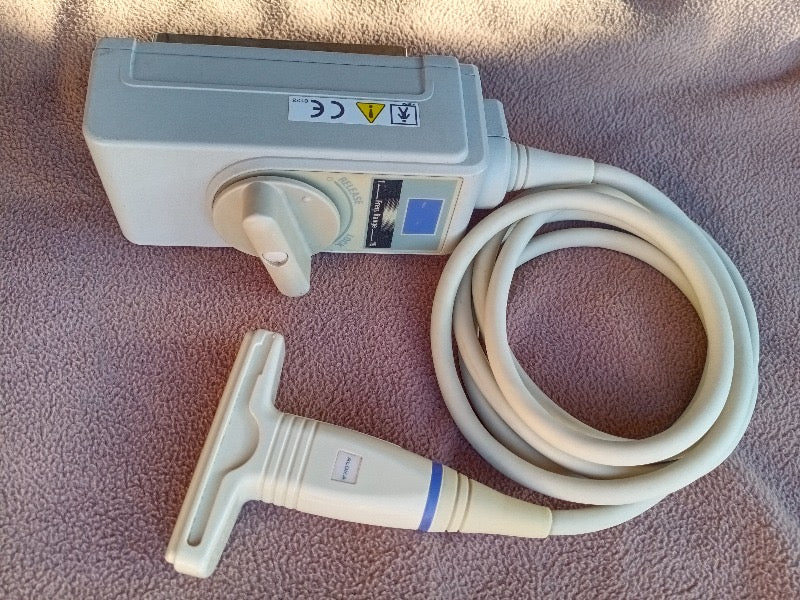 ..Hitachi UST-5712 linear vascular probe - Japan Medical Company LTD