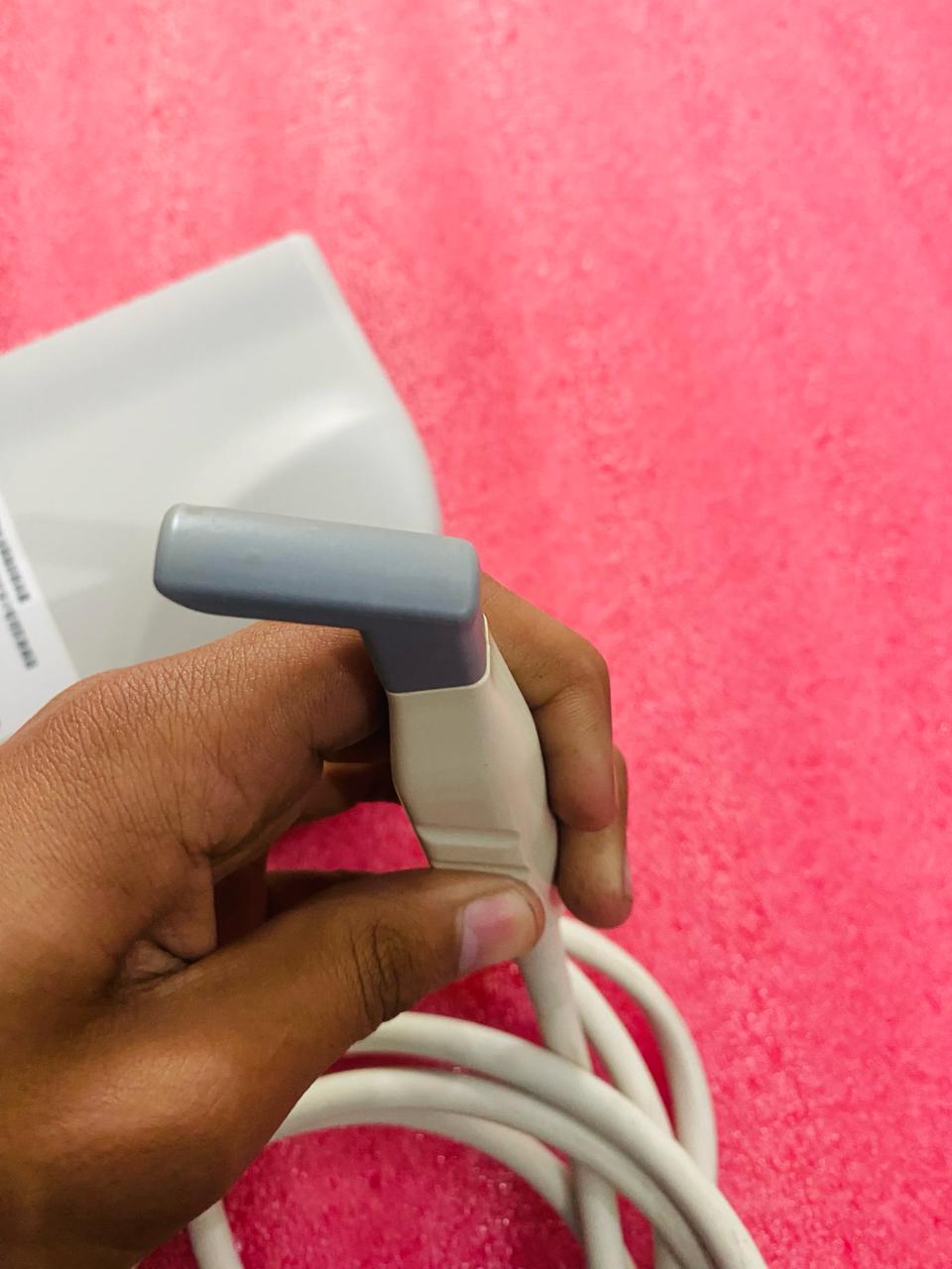 ..Philips L15-7io Compact linear array probe