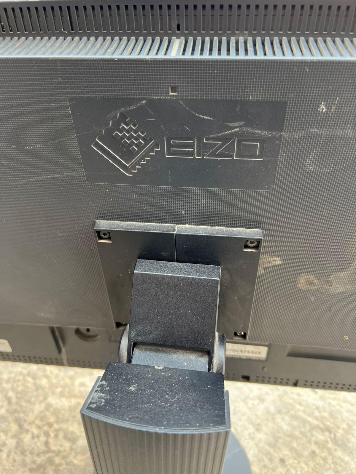 ..Eizo LCD moniter