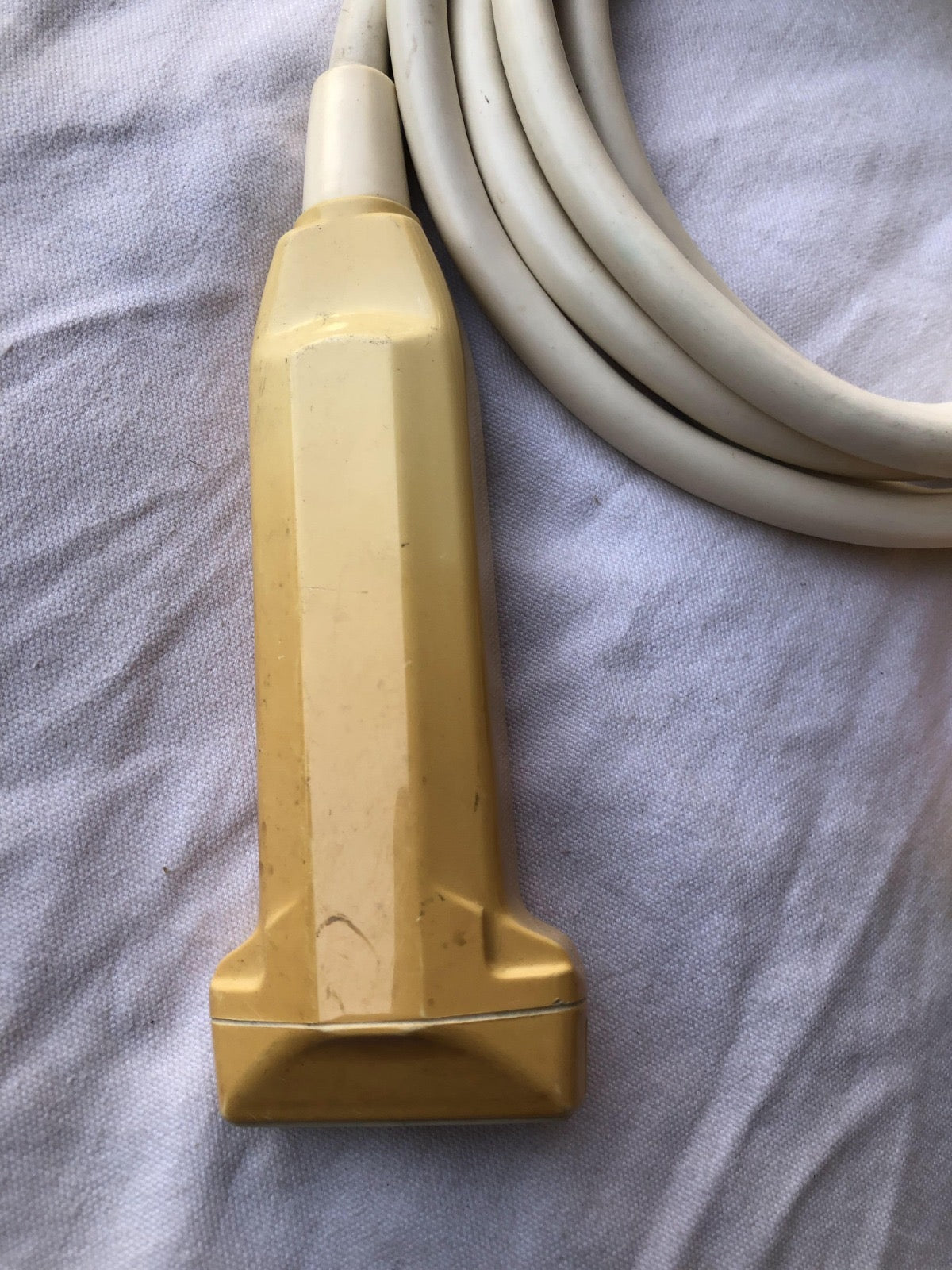 ..Hitachi 10MHz linear probe - Japan Medical Company LTD