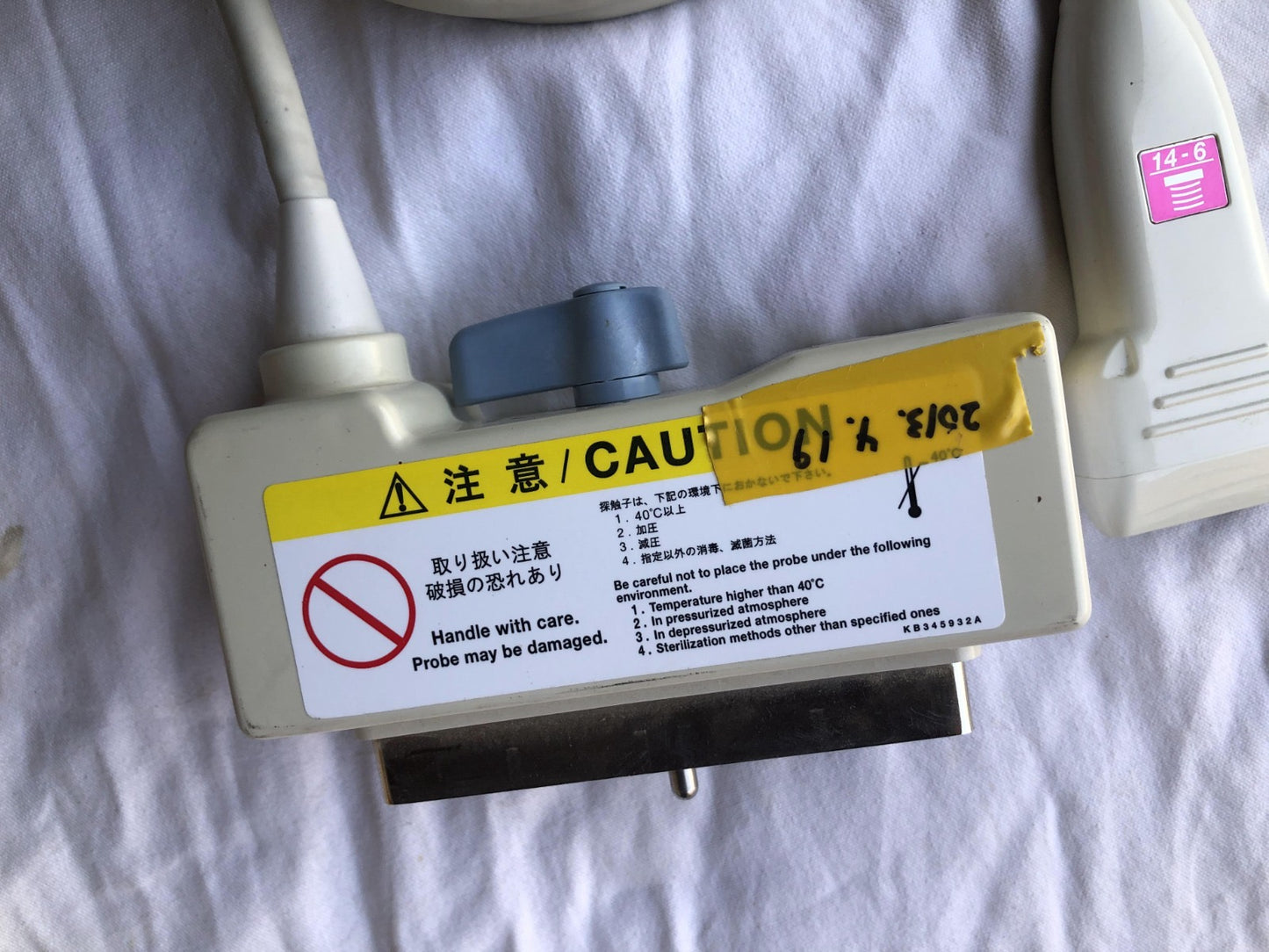 ..Hitachi 14-6 linear probe - Japan Medical Company LTD