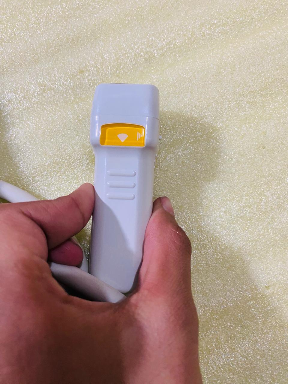 ..Shimadzu 1.5-3.5MHz cardiac probe UC