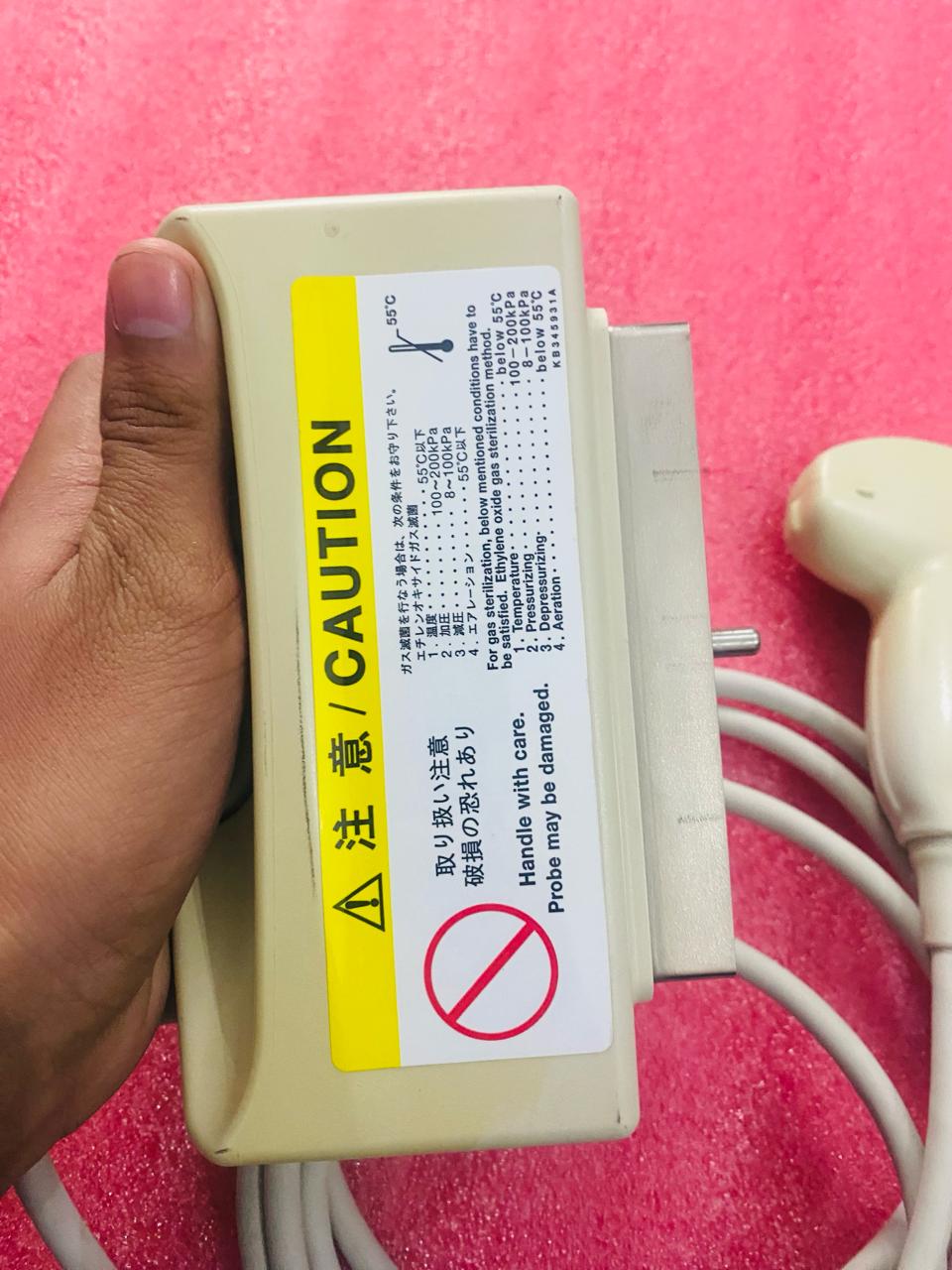..Hitachi EUP-C715 convex probe UC dxb