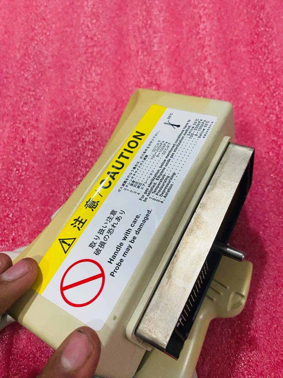 ..Hitachi EUP-L74M linear probe Uc