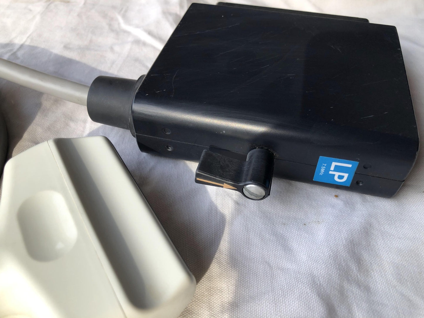 GE LP7MHZ linear probe - Japan Medical Company LTD