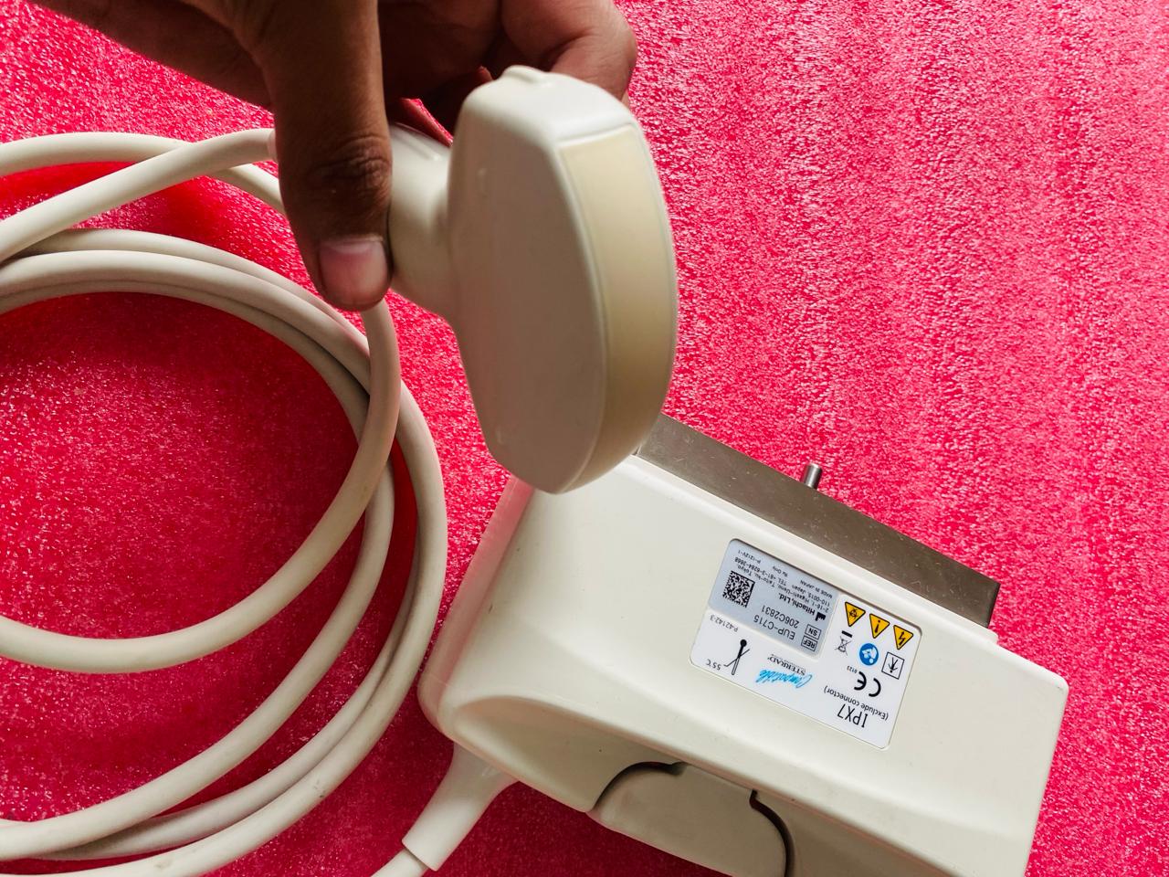..Hitachi EUP-C715 convex probe UC