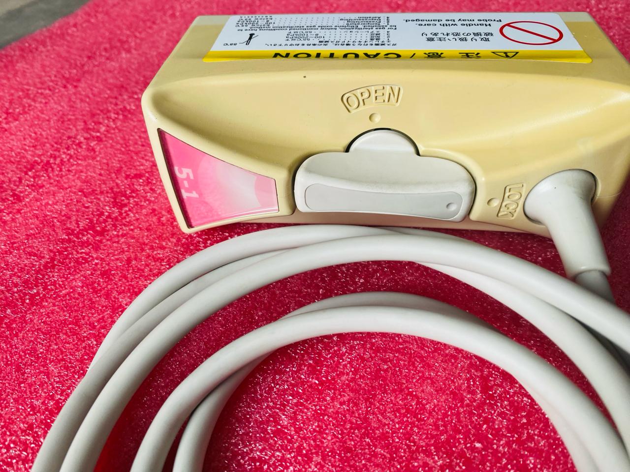 ..Hitachi EUP-C715 convex probe UC