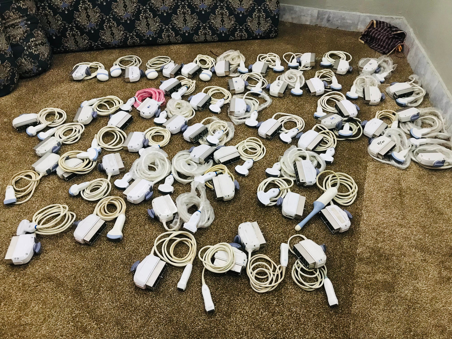 …Ge Probes D Connectors Lott , C1-5D — C1-6D —4C-D —C4-8D —Rab2-5D — Rab4-8D — M6c-d — 11L-D — L2-9VN-D — M5s-D — M5sc-D — C1-6 VN-D — RIC5-9D uc