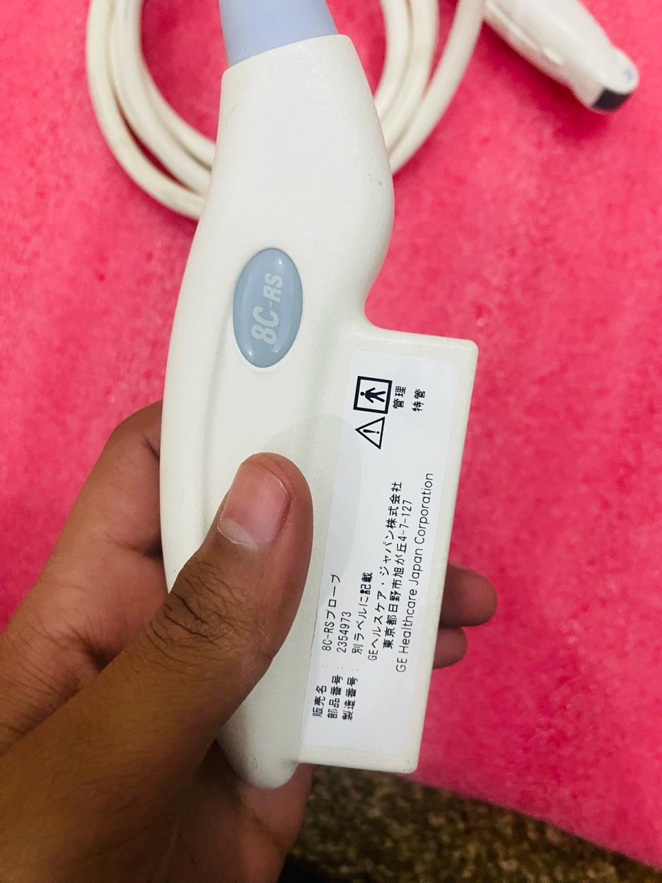 ..GE 8C-RS microconvex probe UC