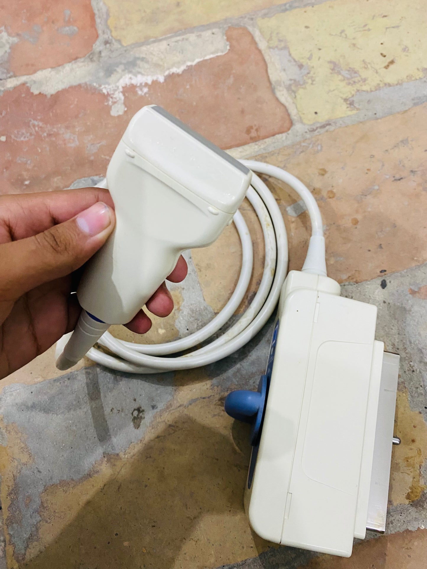 P..Aloka UST-5412 linear probe
