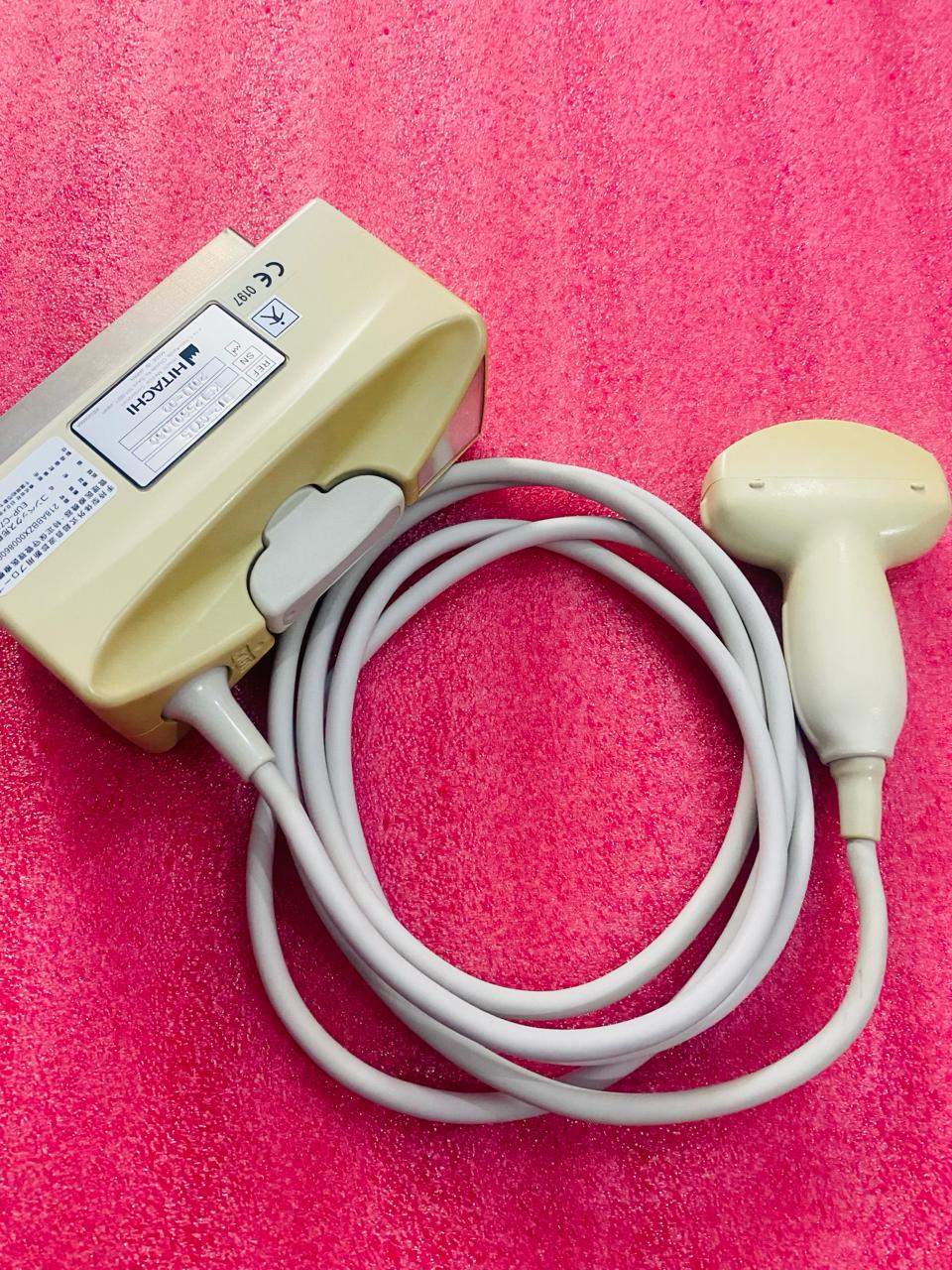 ..Hitachi EUP-C715 convex probe UC