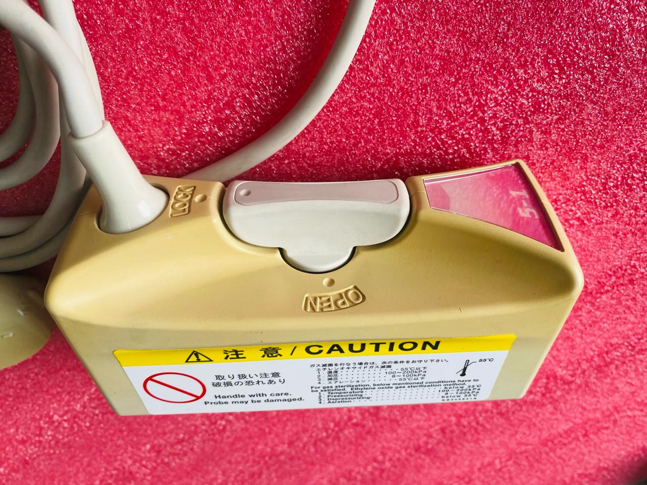 ..Hitachi EUP-C715 convex probe UC dxb is - Japan Medical Company LTD