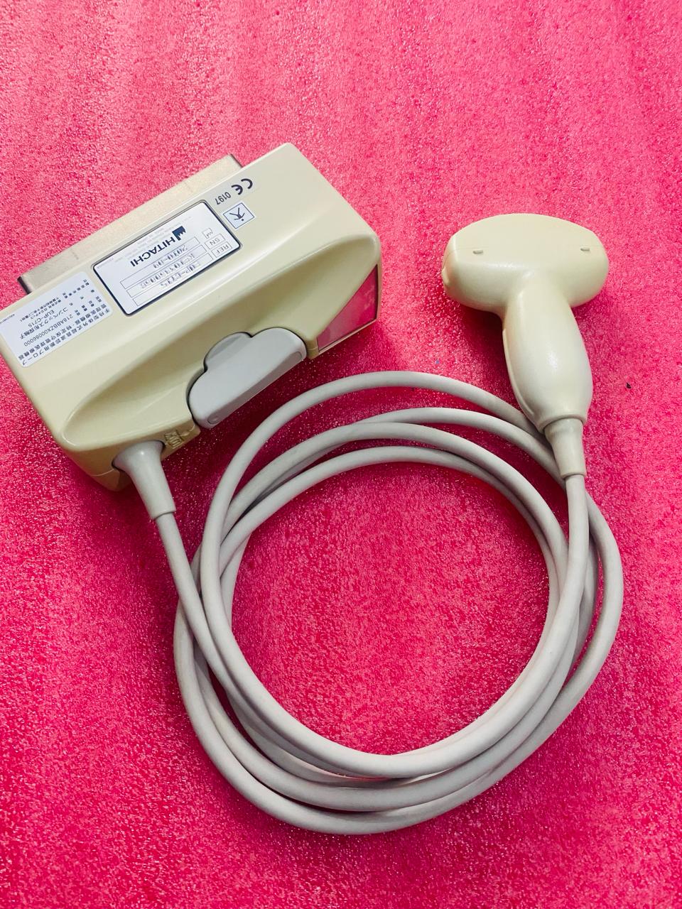 ..Hitachi EUP-C717 convex probe UC