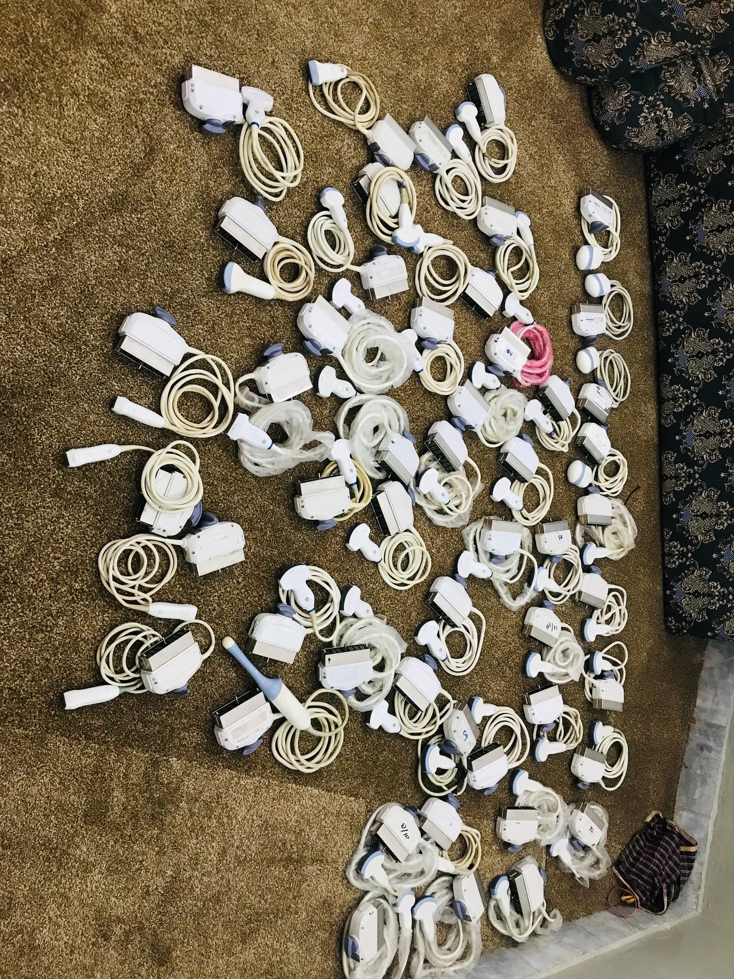 …Ge Probes D Connectors Lott , C1-5D — C1-6D —4C-D —C4-8D —Rab2-5D — Rab4-8D — M6c-d — 11L-D — L2-9VN-D — M5s-D — M5sc-D — C1-6 VN-D — RIC5-9D uc