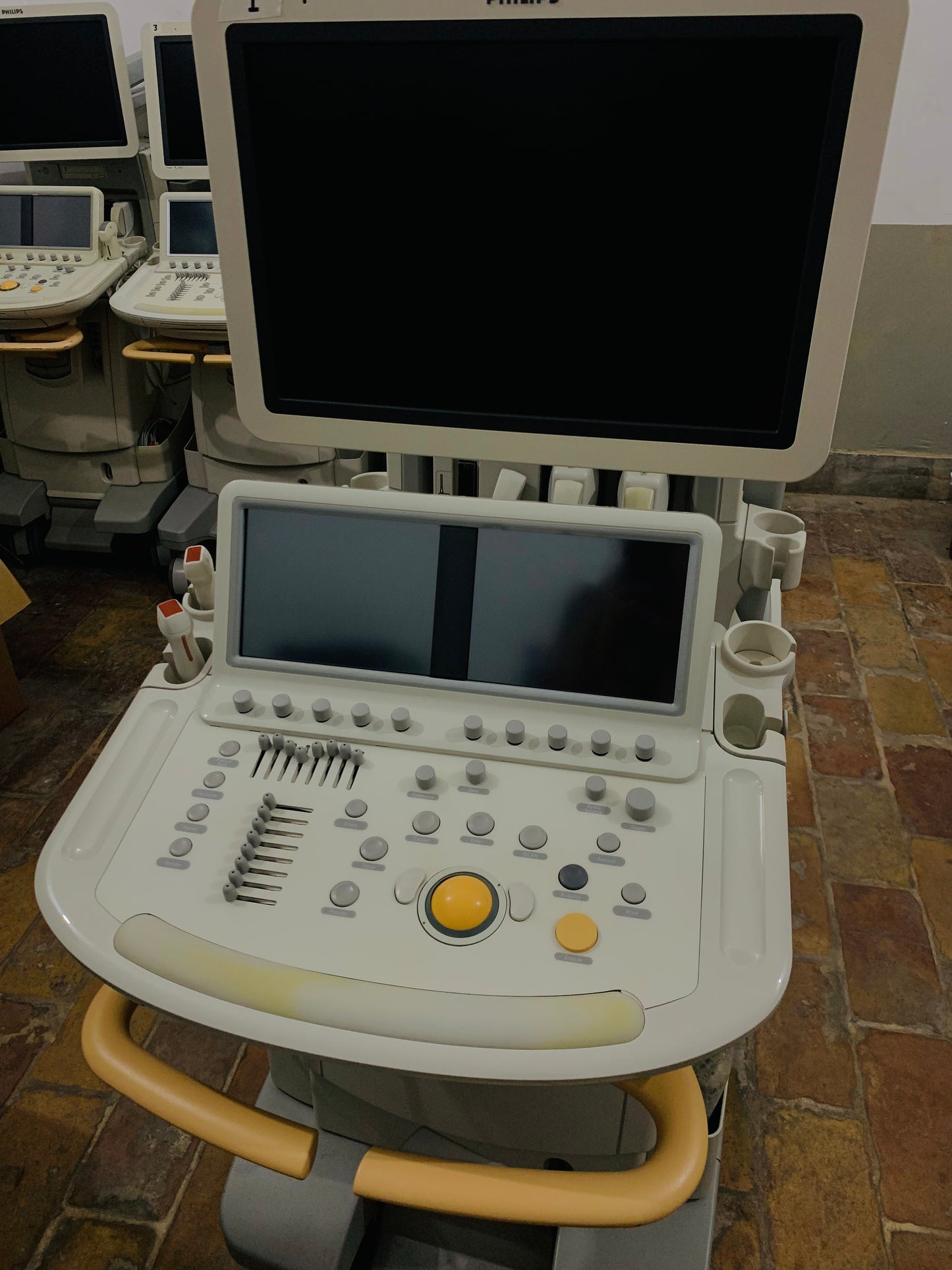 Philips IE 33 Ultrasound Machine