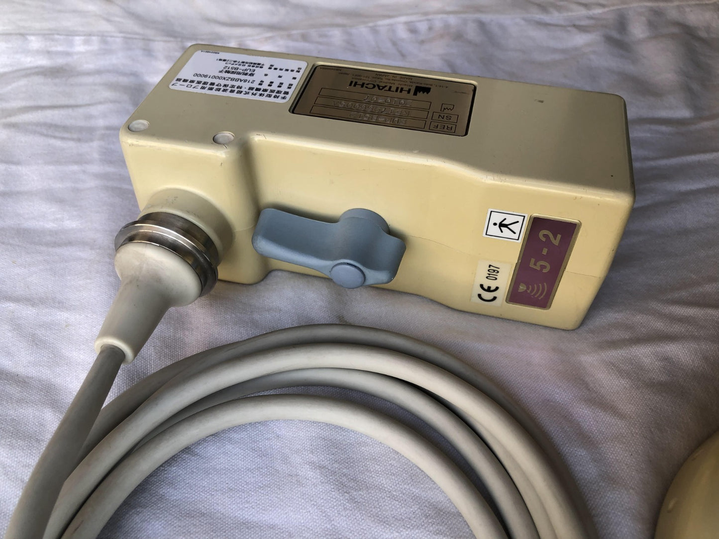 ..Hitachi 5.2MHz Biopsy Convex Probe - Japan Medical Company LTD