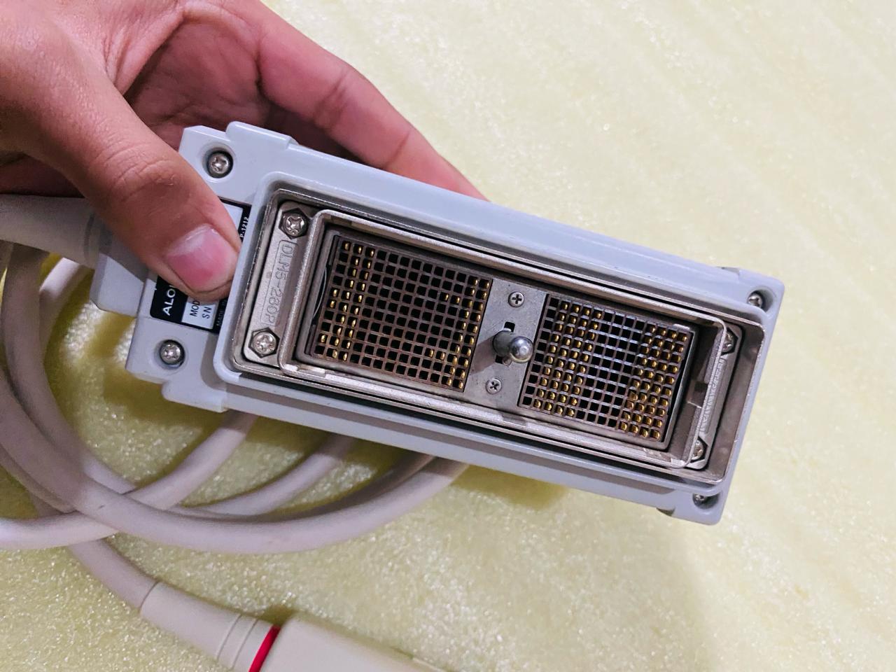 ..Aloka UST-5286-2.5 cardiac probe UC