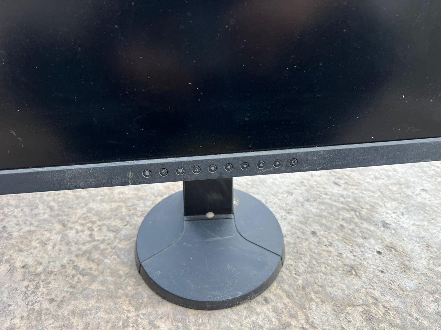 ..Eizo LCD moniter