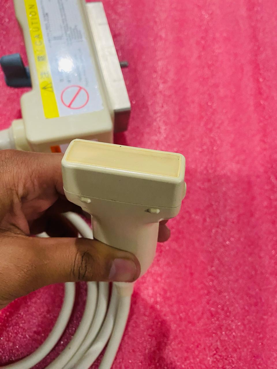 ..Hitachi EUP-L73S linear probe Checked