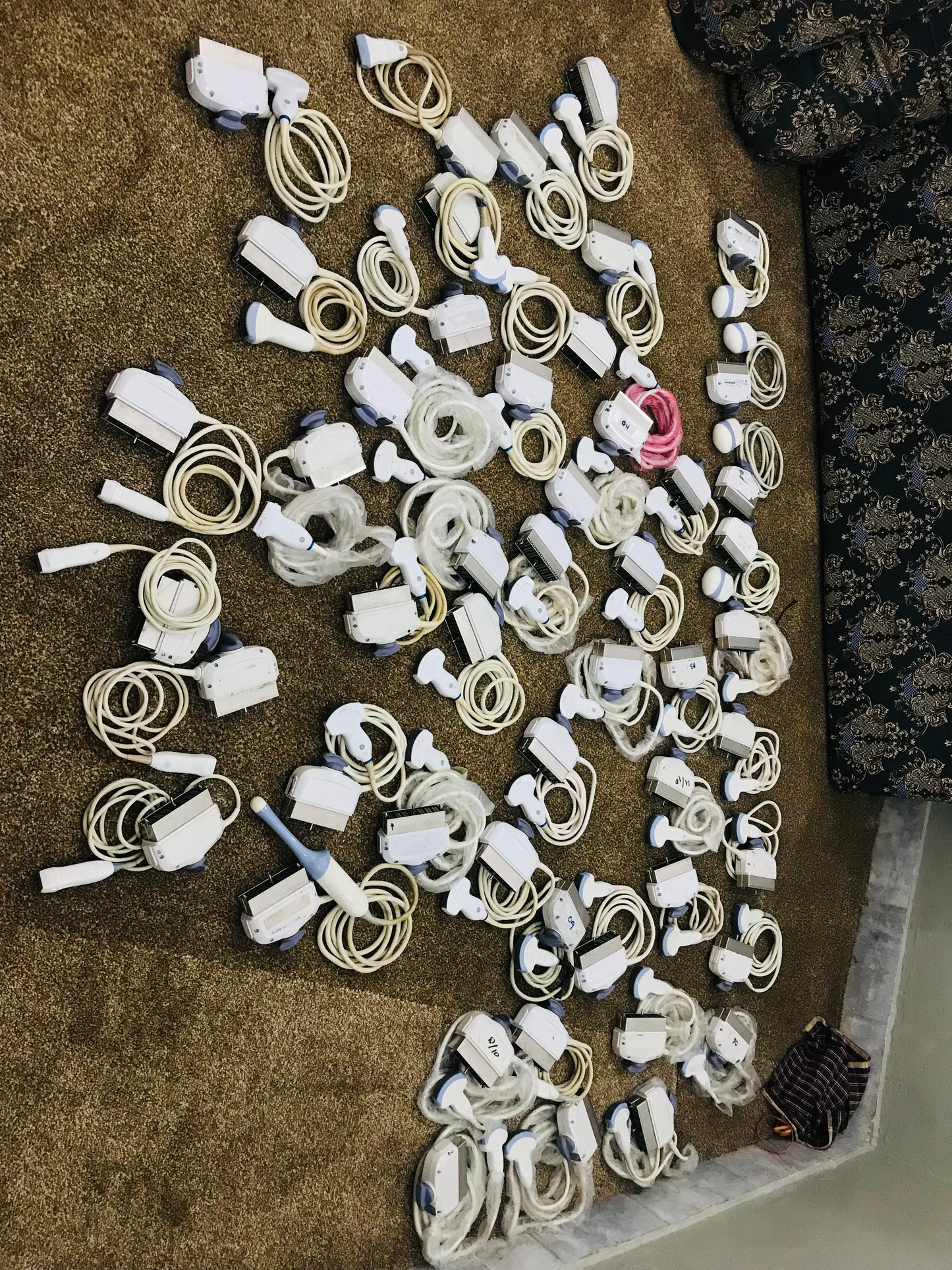 …Ge Probes D Connectors Lott , C1-5D — C1-6D —4C-D —C4-8D —Rab2-5D — Rab4-8D — M6c-d — 11L-D — L2-9VN-D — M5s-D — M5sc-D — C1-6 VN-D — RIC5-9D uc