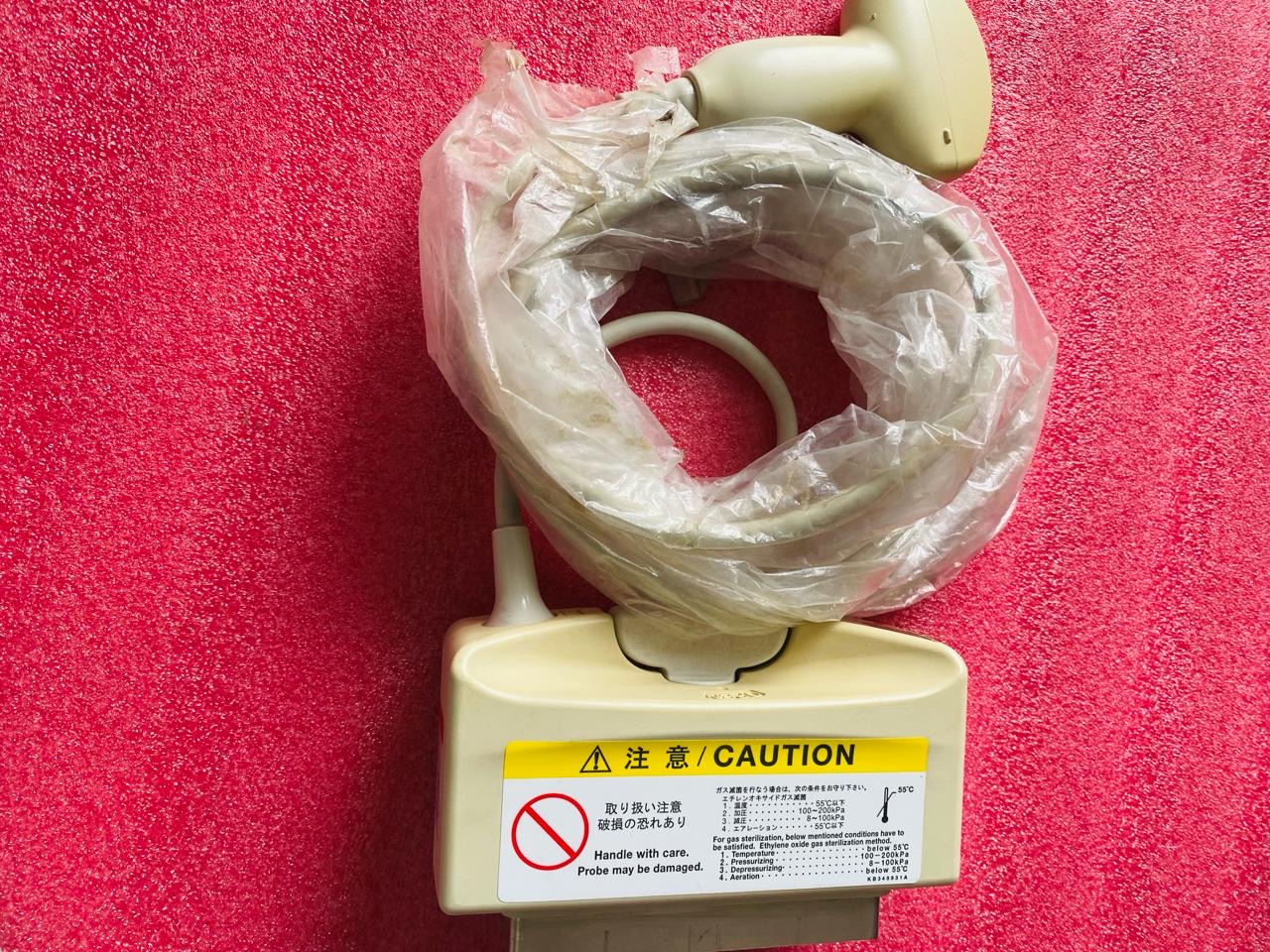 ..Hitachi EUP-C715 convex probe UC SN.Ke13716209C
