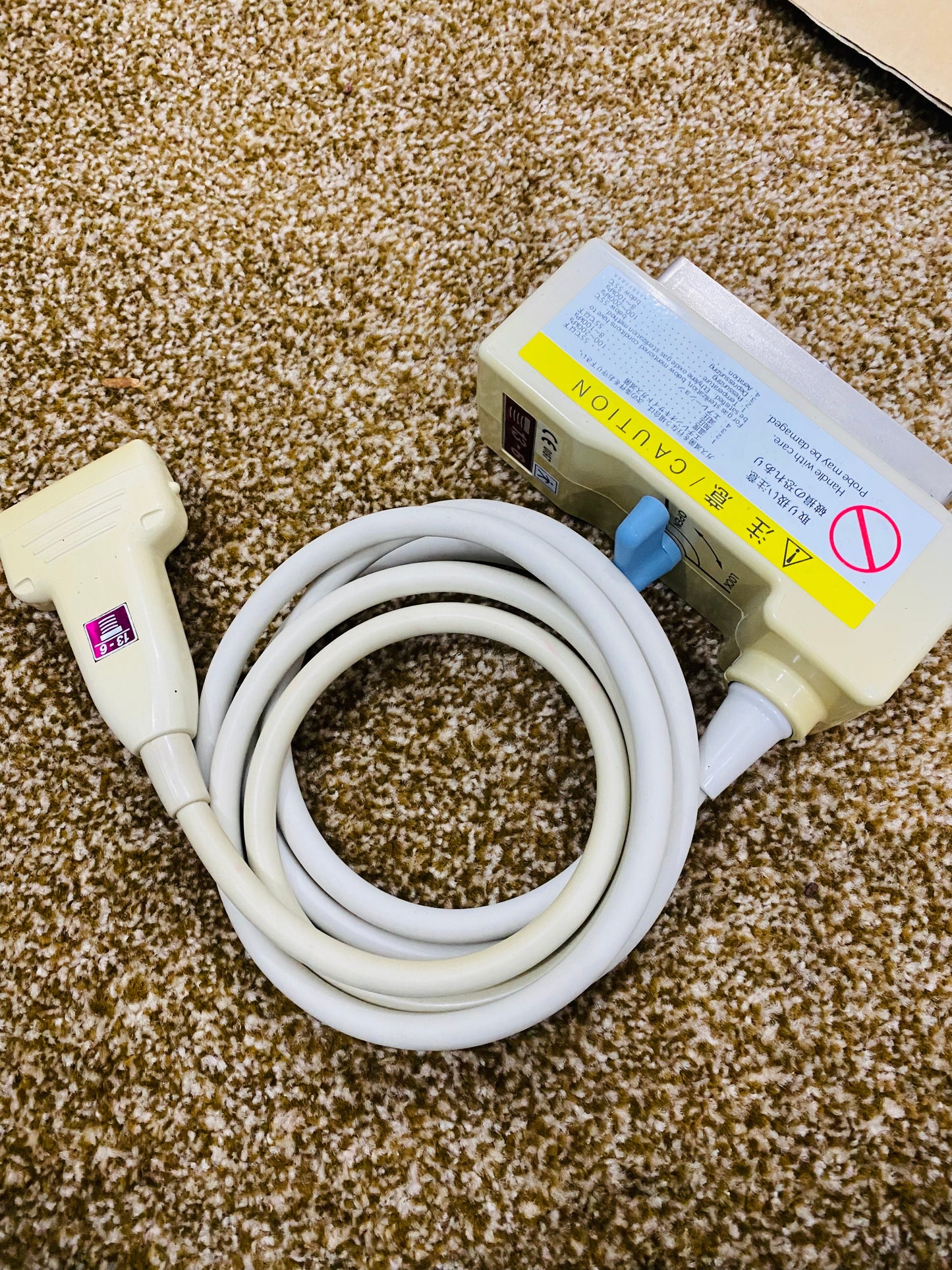 ..Hitachi EUP-L54MA linear probe Checked