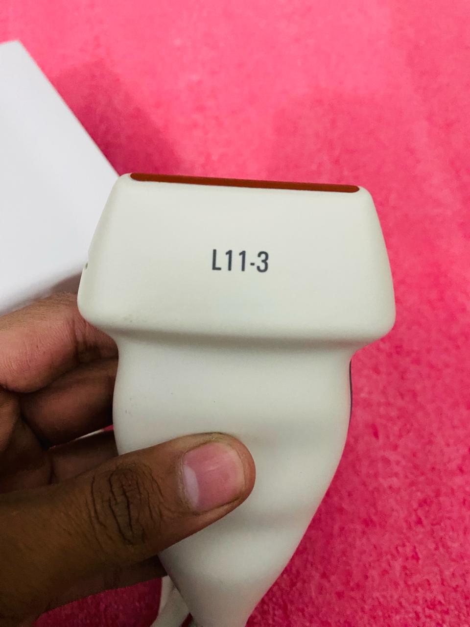 ..Philips L11-3 linear probe