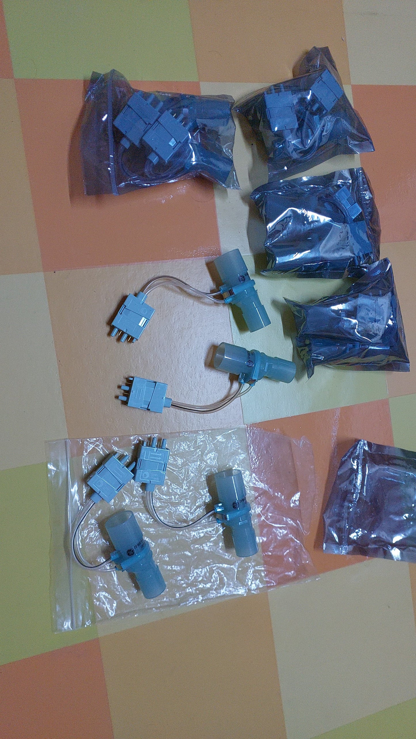 Datex OHMEDA 2089610-001 Flow Sensor= 200$ per piece and 400$ for one pair, price is negotiable - Japan Medical Company LTD