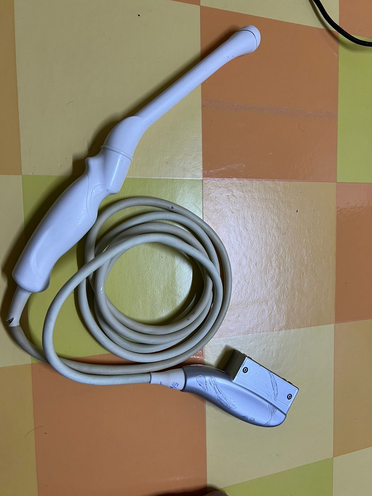 GE E8C-RS Probe, Transducer checked Mfg: 2015. 5/10