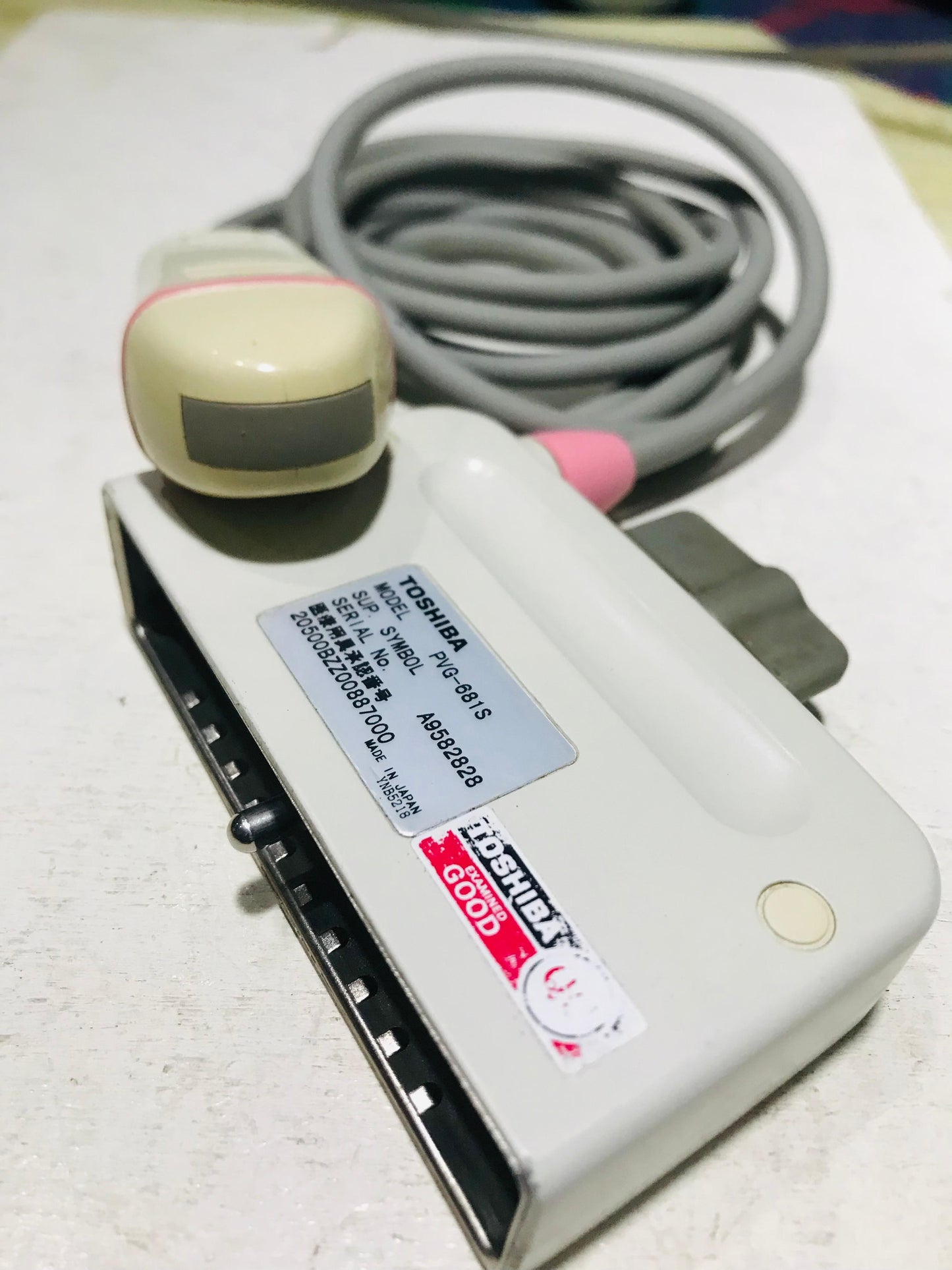 ...Toshiba PVG-681S micro convex UC
