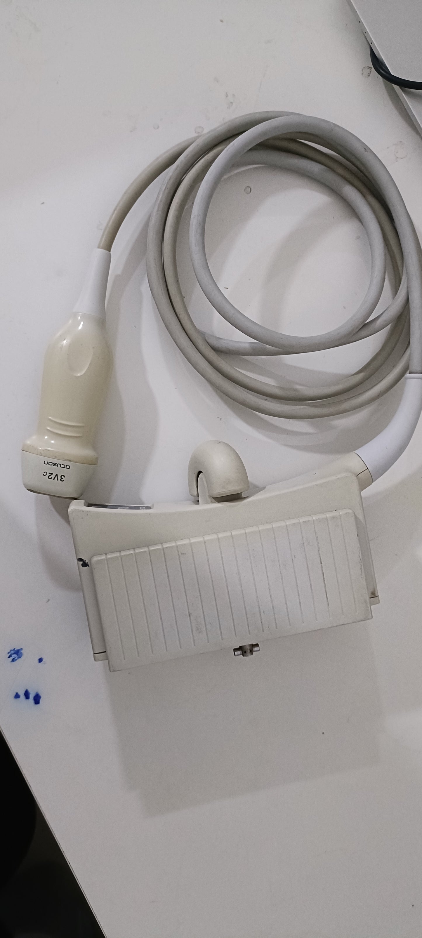 Siemens acuson 4v1 yom2009 dxb UC