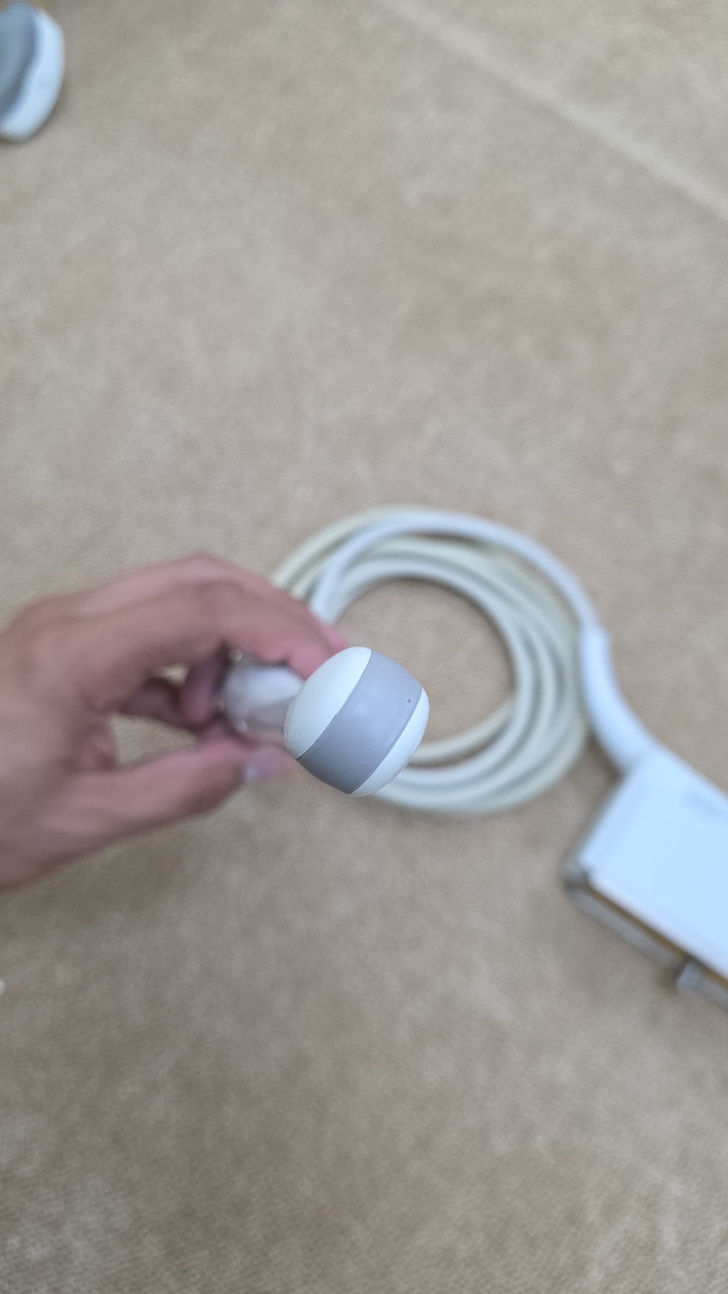 Siemens Acuson MC9-4 Ultrasound Probe MFg: 2016 DXB unchecked