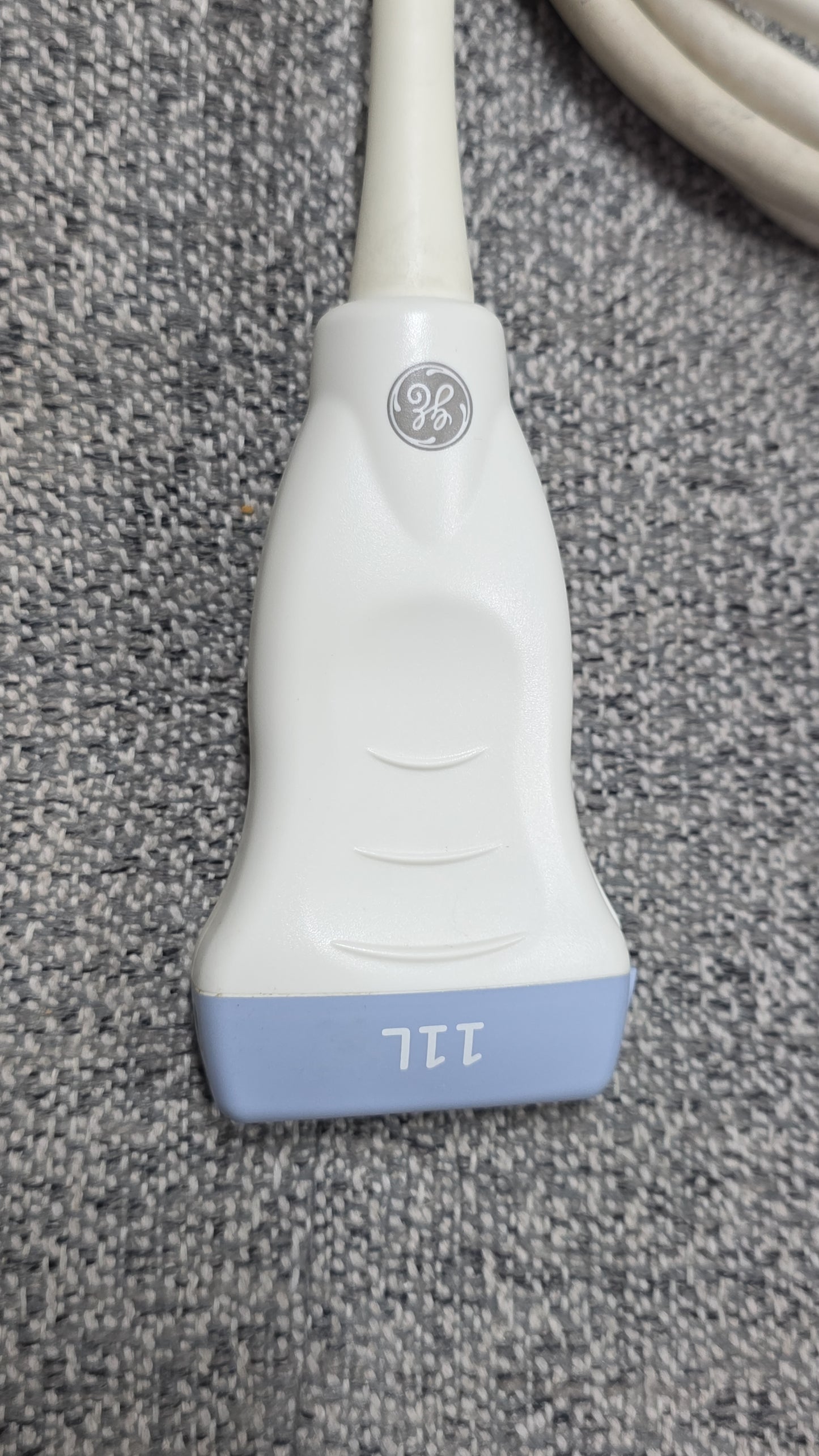 GE 11L Linear probe for logiq p5,p6 mfg: 2014