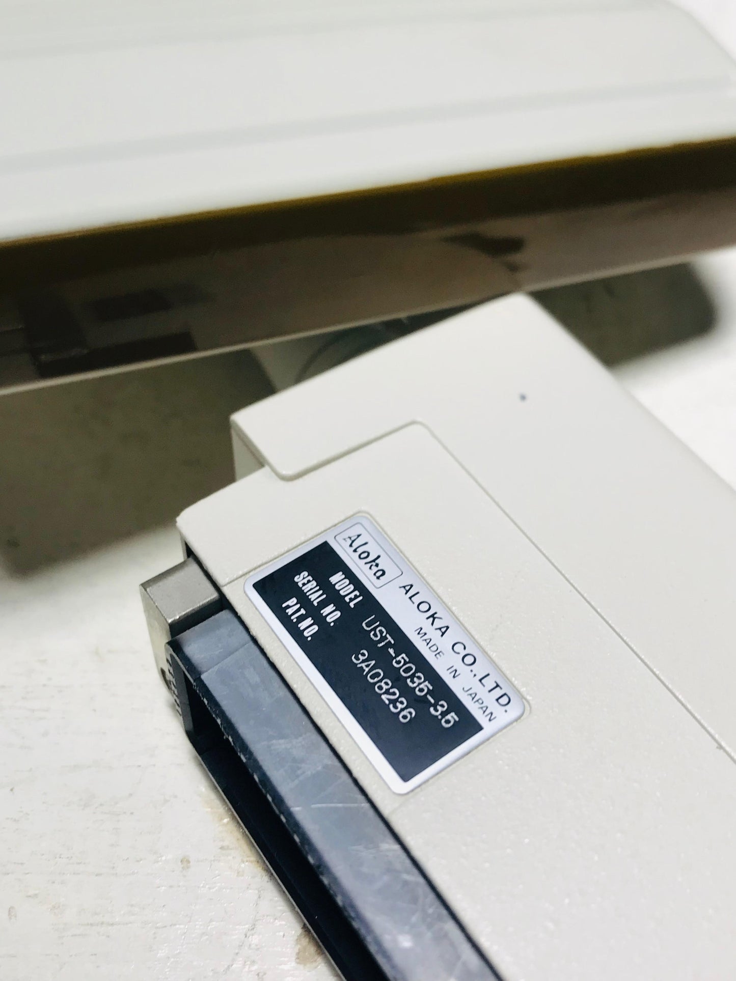 UST-50335-3.5 linear probe