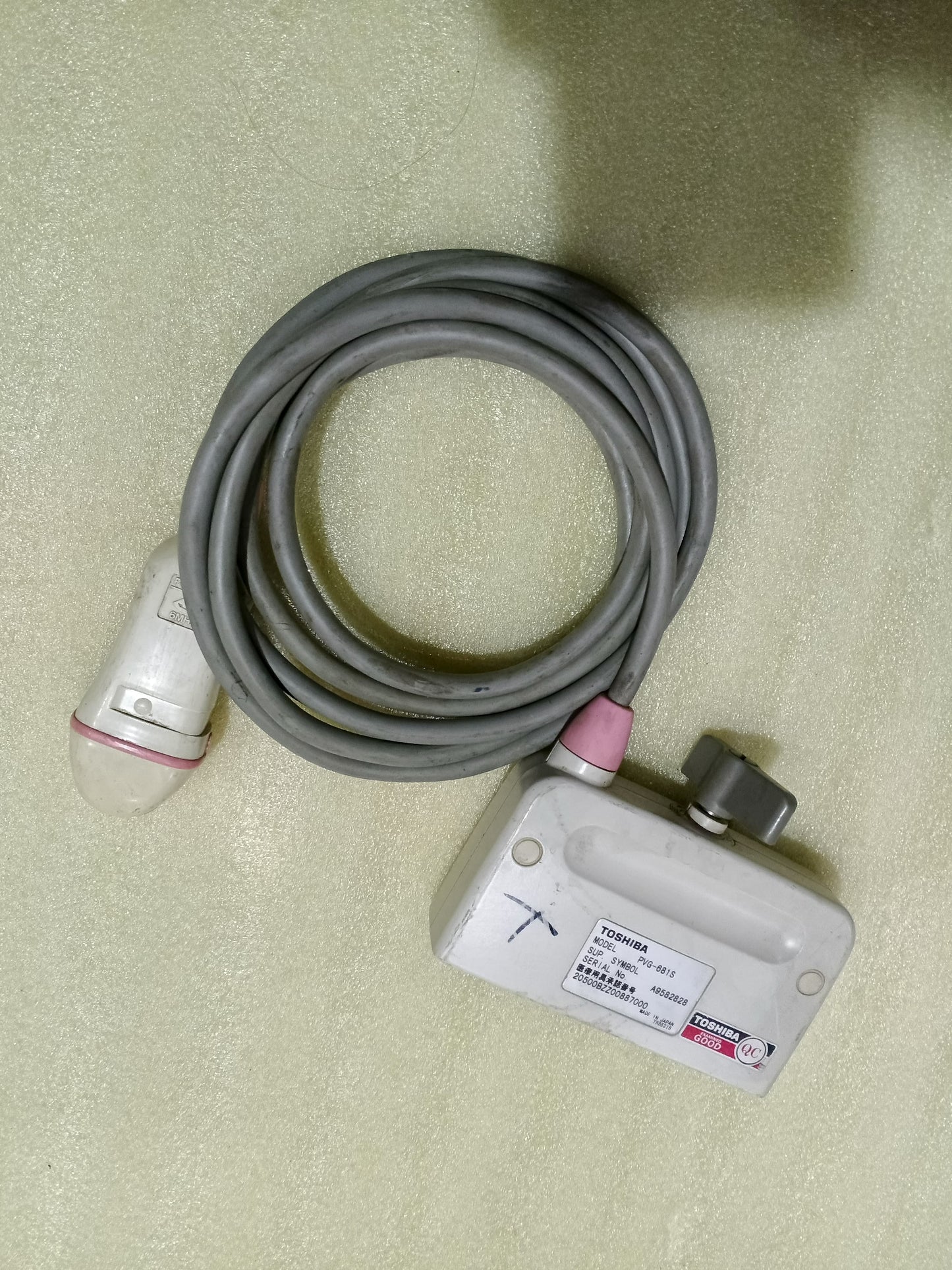 ...Toshiba PVG-681S micro convex UC