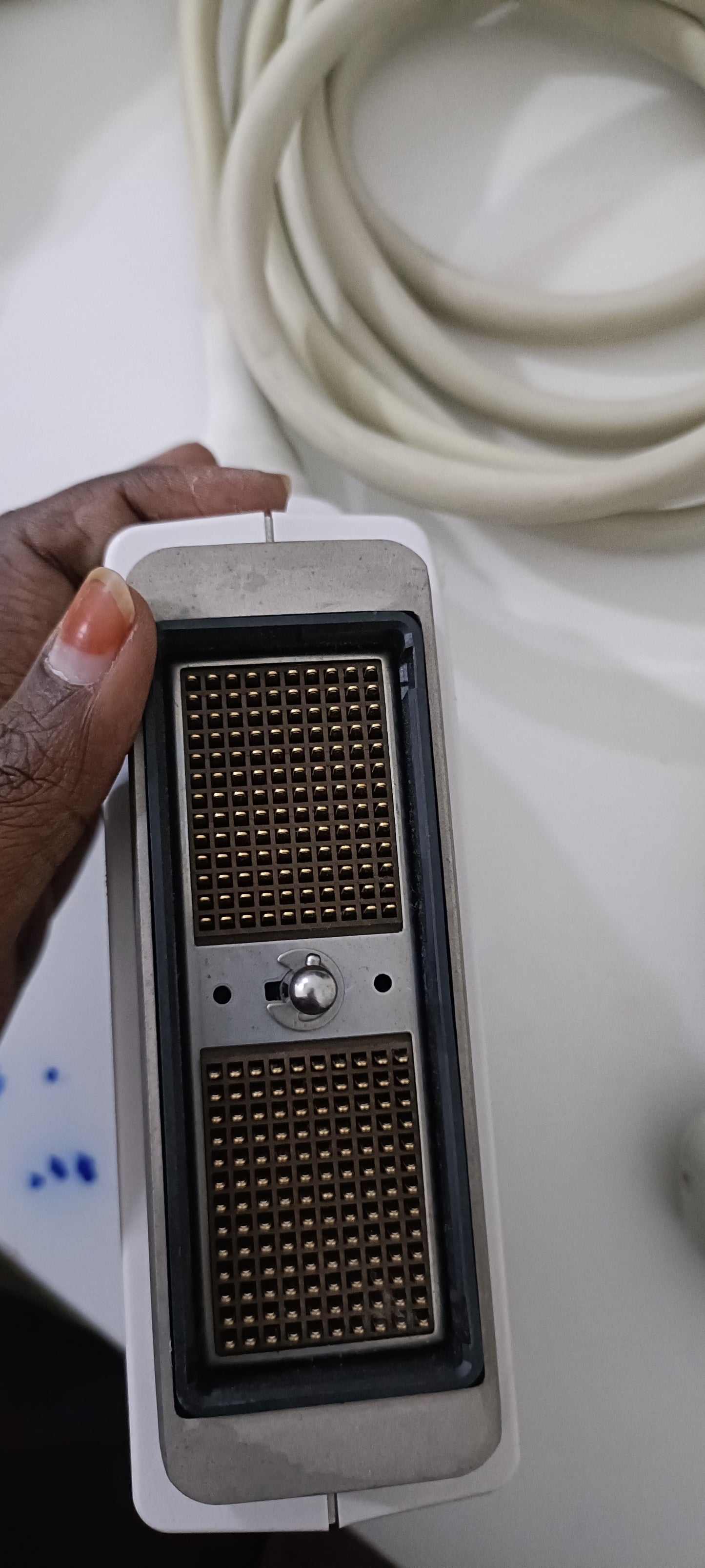 Samsung medison c2-6ic sn. B17914310029082 checked dxb