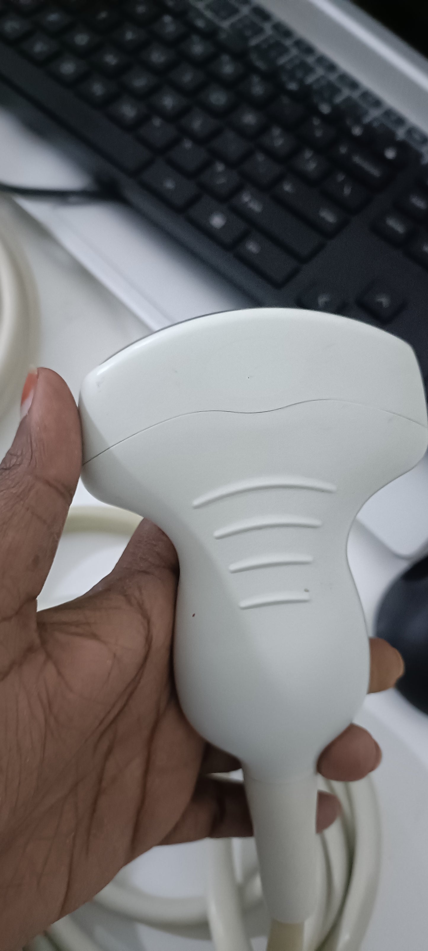 Samsung medison c2-6ic sn. B17914310029082 checked dxb