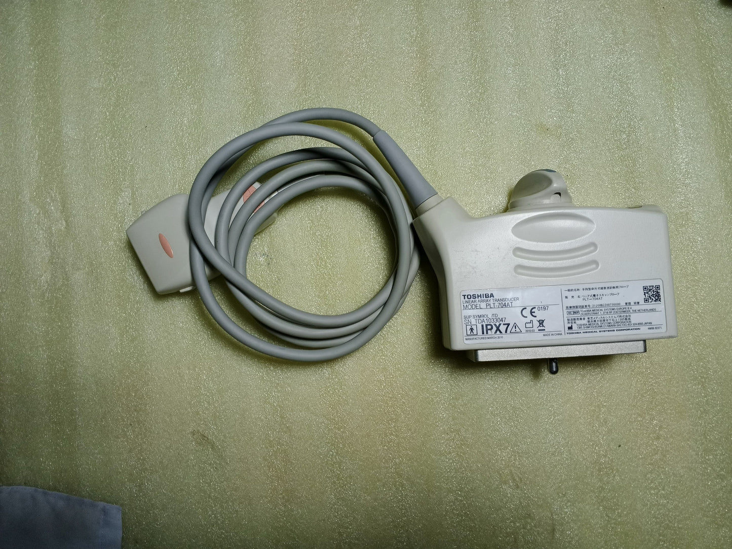 ..Toshiba PLT-704AT Linear probe