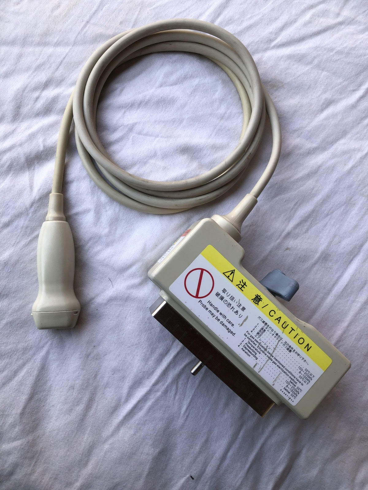 ..Hitachi 4-2MHz cardiac probe - Japan Medical Company LTD