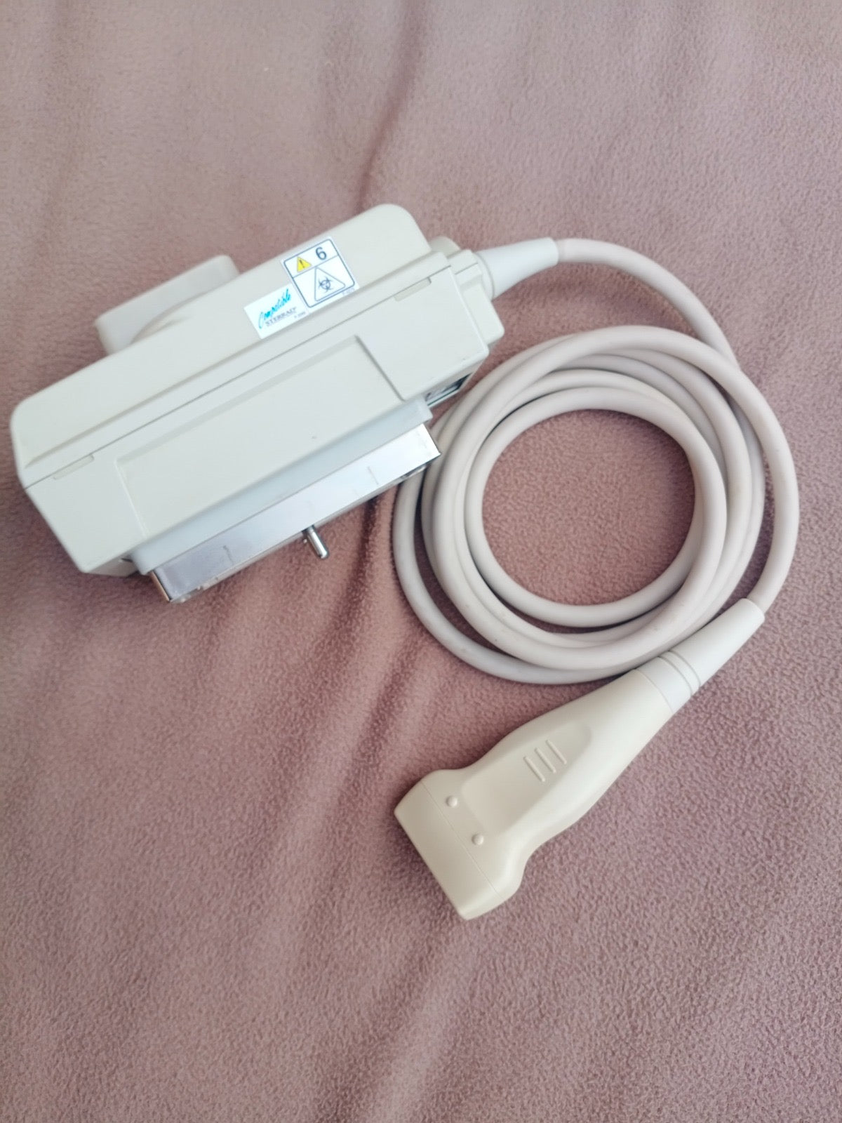 ..Hitachi UST-5545 linear probe - Japan Medical Company LTD