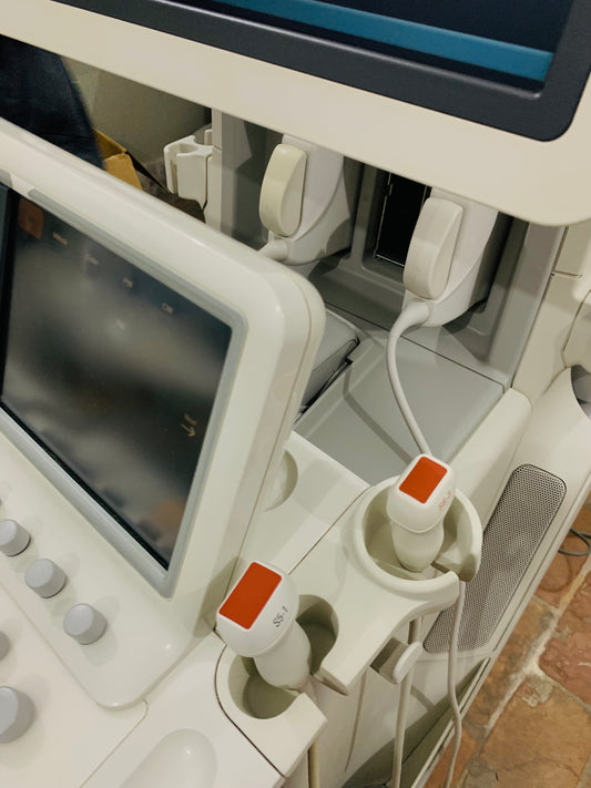 Philips IE 33 Ultrasound Machine